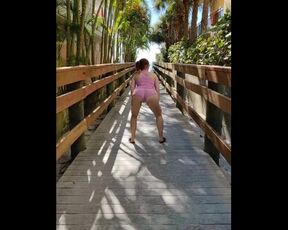 Beach Walk Booty Shake Follow my Onlyfans, and Patreon for Exclusive Bikini Workouts and Stuff