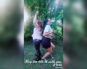 Tik Tok: pawgs#86