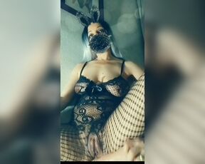 Spanish Milf Snapchat   will caress and whip my lovely pussy